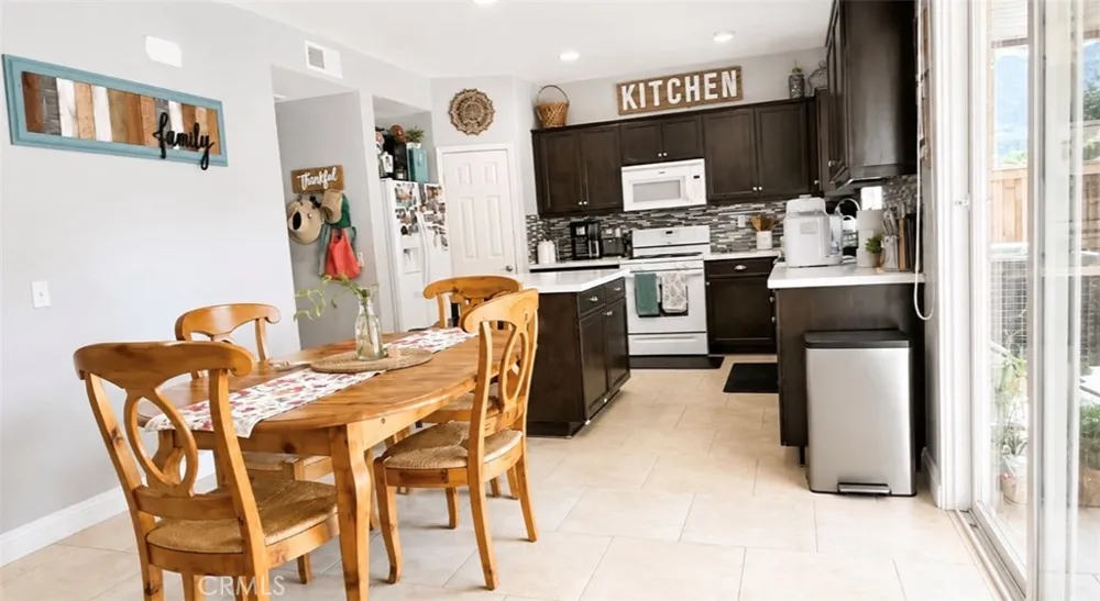 32635 Racquet Club Lake Elsinore, CA 92530