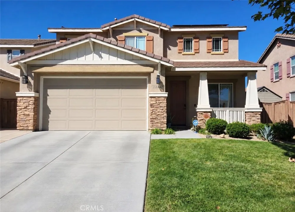 32635 Racquet Club Lake Elsinore, CA 92530