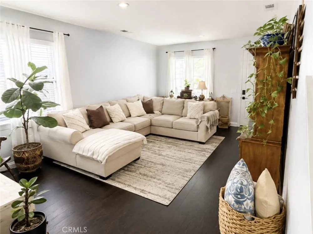 32635 Racquet Club Lake Elsinore, CA 92530