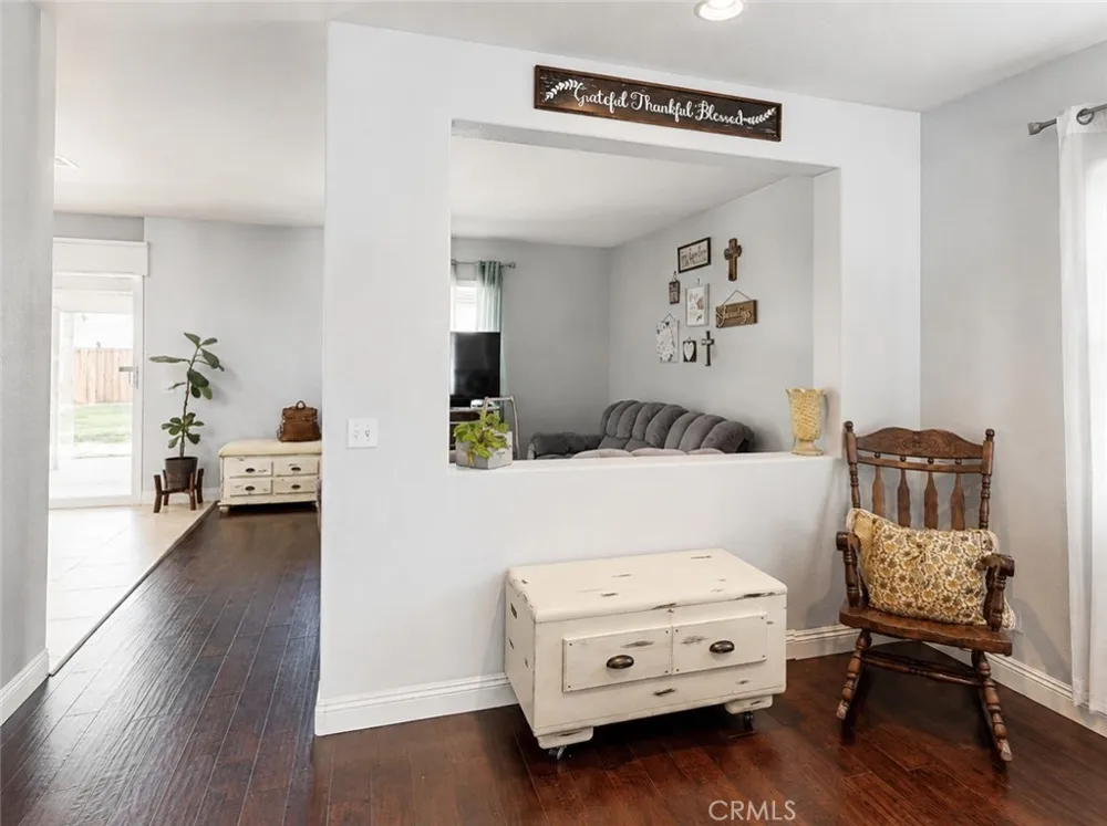 32635 Racquet Club Lake Elsinore, CA 92530