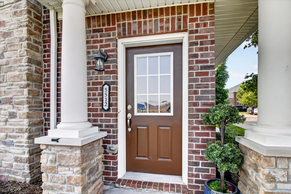 5512 Arbor Chase Drive Ann Arbor, MI 48103