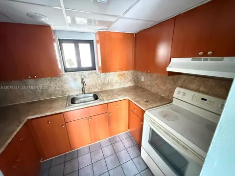 5 Olive Dr #13