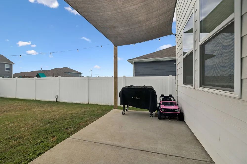 2206 Averee Ct Lebanon, TN 37087