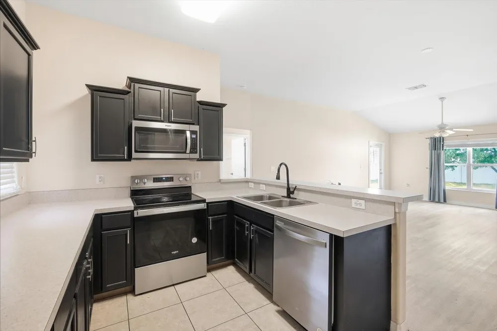 3781 MADBURY CIRCLE Lakeland, FL 33810