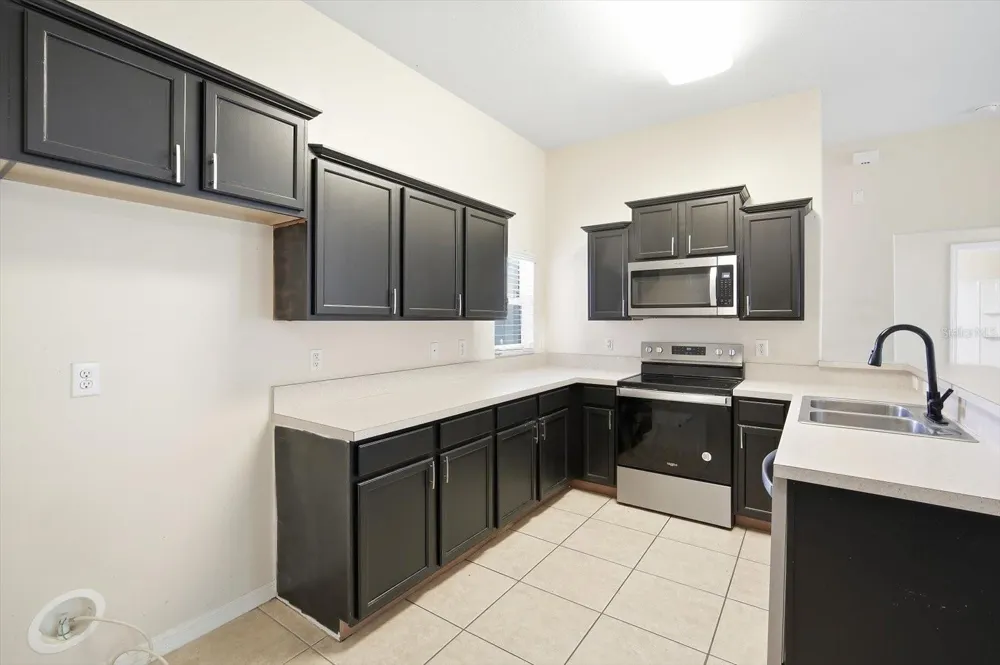 3781 MADBURY CIRCLE Lakeland, FL 33810