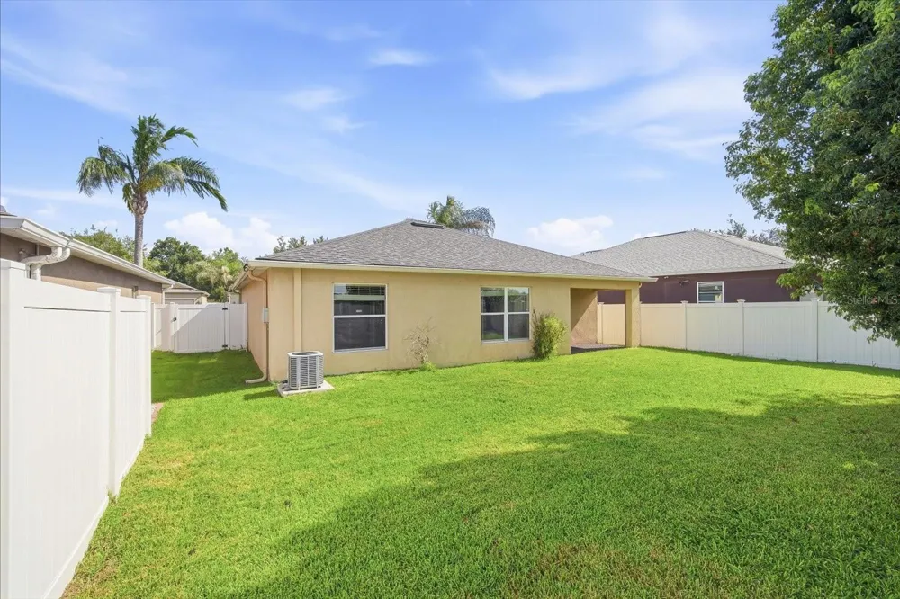 3781 MADBURY CIRCLE Lakeland, FL 33810