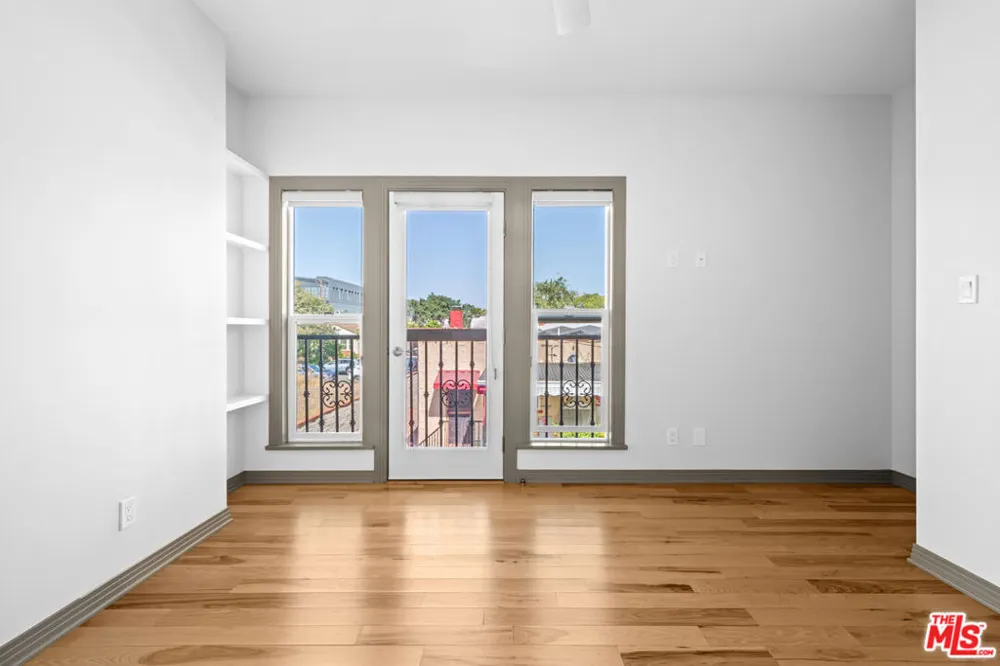 9056 Hubbard Street #A Culver City, CA 90232