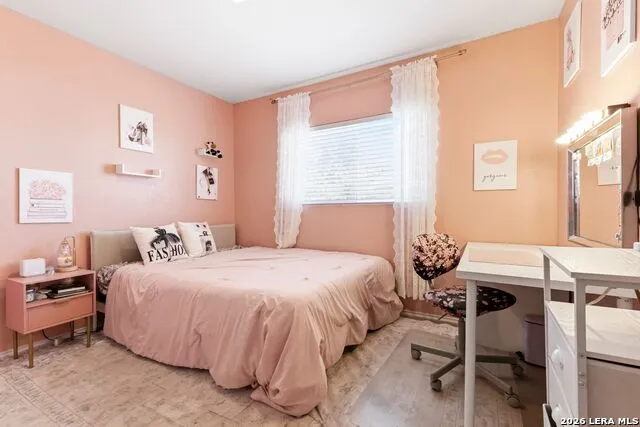 9235 Silver Vis San Antonio, TX 78254
