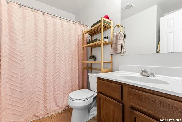 9235 Silver Vis San Antonio, TX 78254