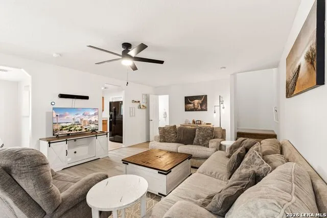 9235 Silver Vis San Antonio, TX 78254