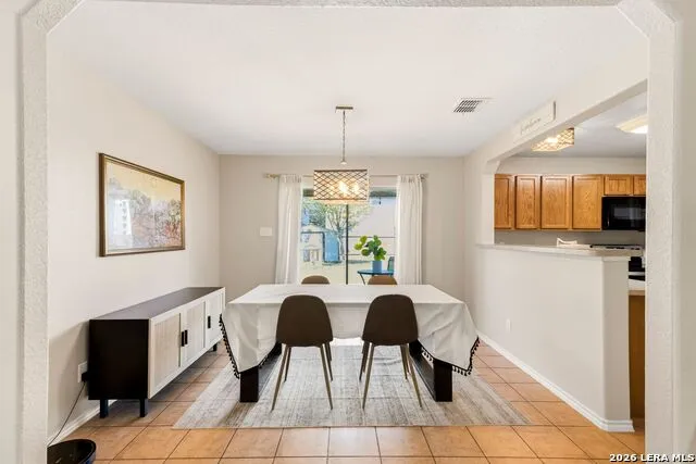 9235 Silver Vis San Antonio, TX 78254
