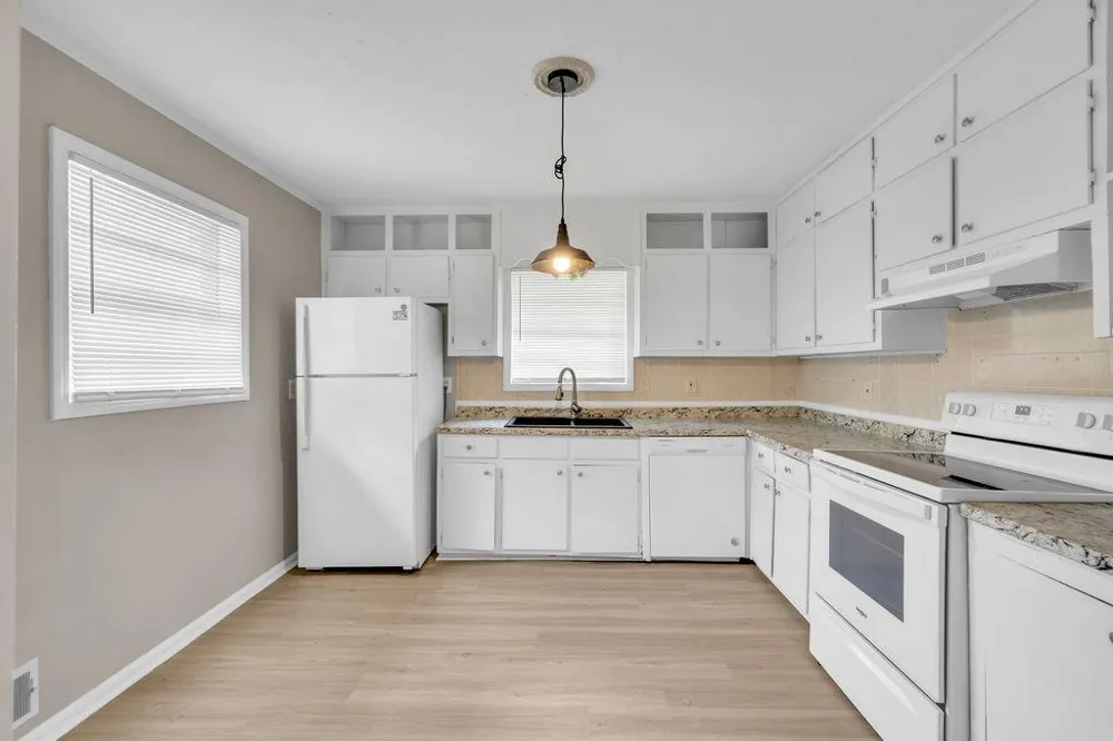 6310 Short Street Austell, GA 30168