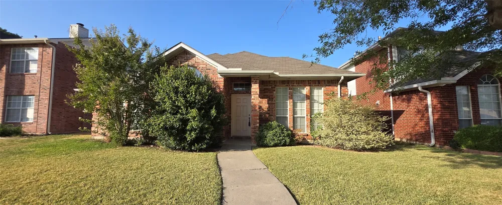 2205 Chapman Drive Carrollton, TX 75010