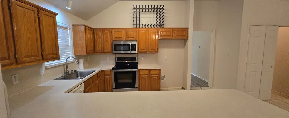 2205 Chapman Drive Carrollton, TX 75010
