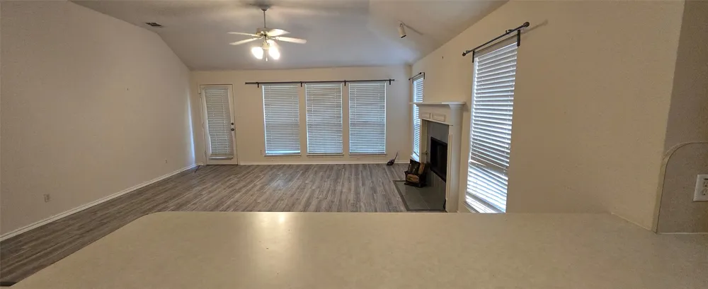 2205 Chapman Drive Carrollton, TX 75010