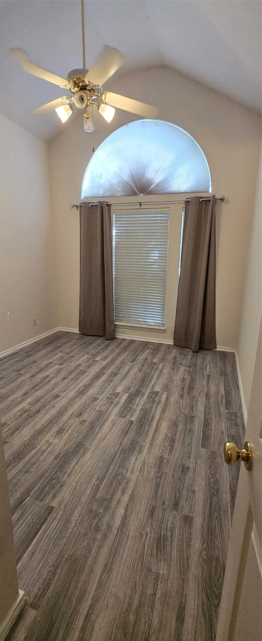 2205 Chapman Drive Carrollton, TX 75010