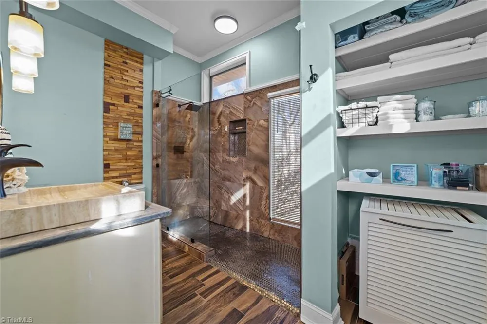 3606 Innwood Street High Point, NC 27265