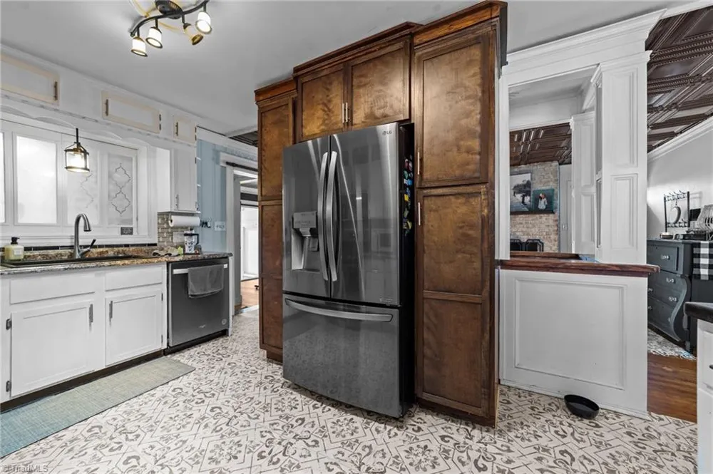 3606 Innwood Street High Point, NC 27265