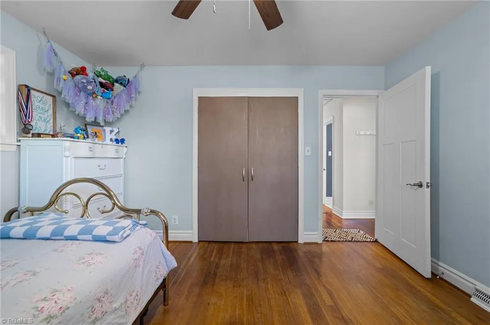 3606 Innwood Street High Point, NC 27265