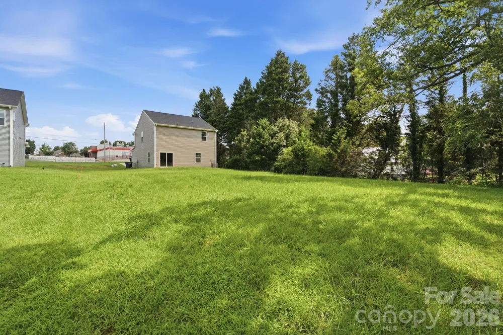 1820 Safriet Road Statesville, NC 28677