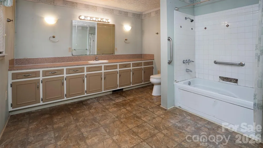 11430 Highway 601 Highway Midland, NC 28107