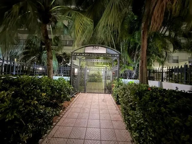 250 NE 181st Drive #406 Sunny Isles Beach, FL 33160