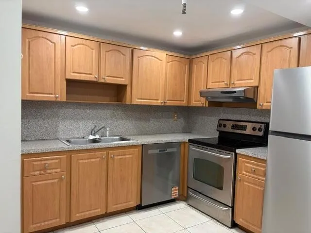 250 NE 181st Drive #406 Sunny Isles Beach, FL 33160