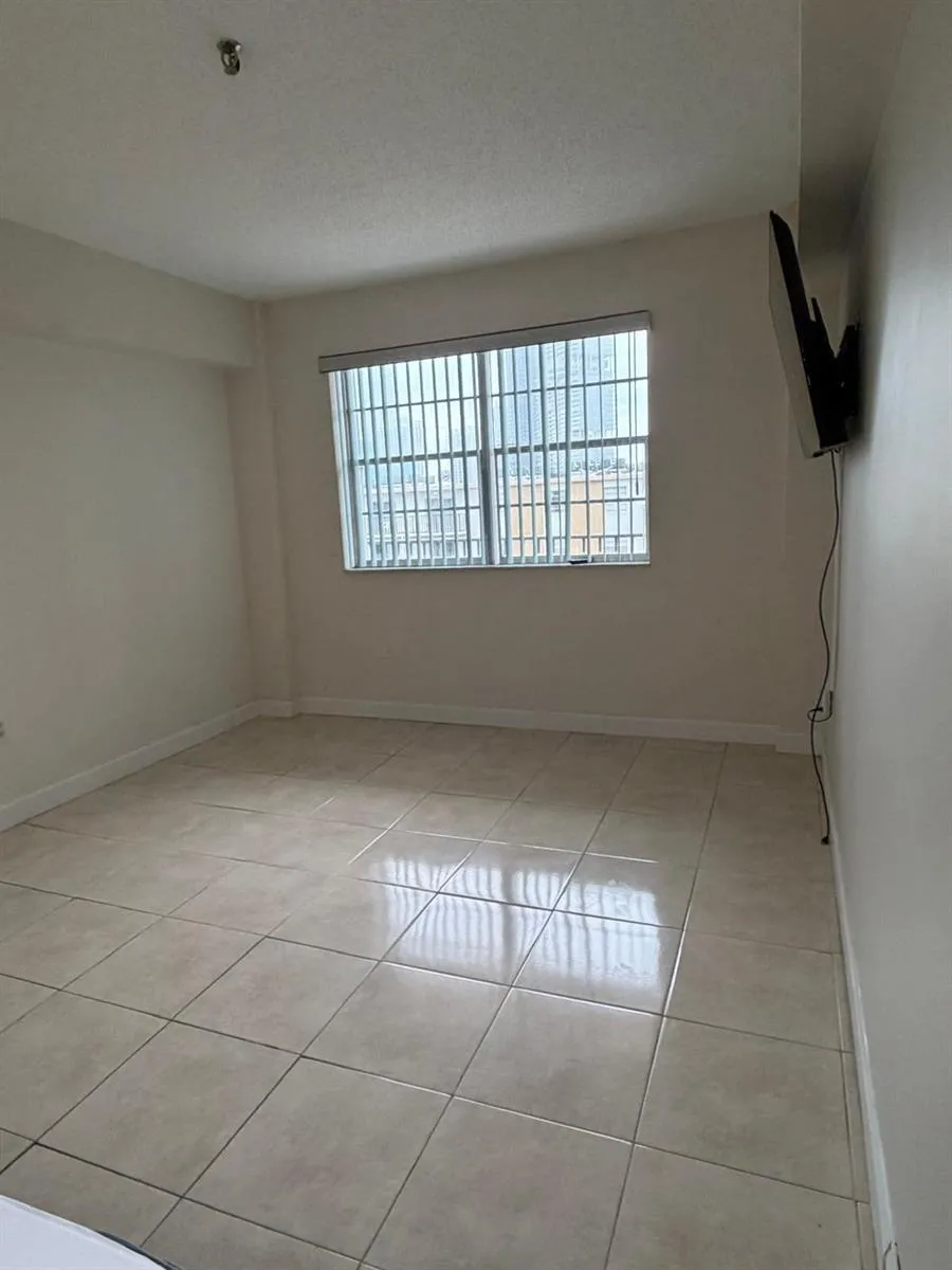 250 NE 181st Drive #406 Sunny Isles Beach, FL 33160
