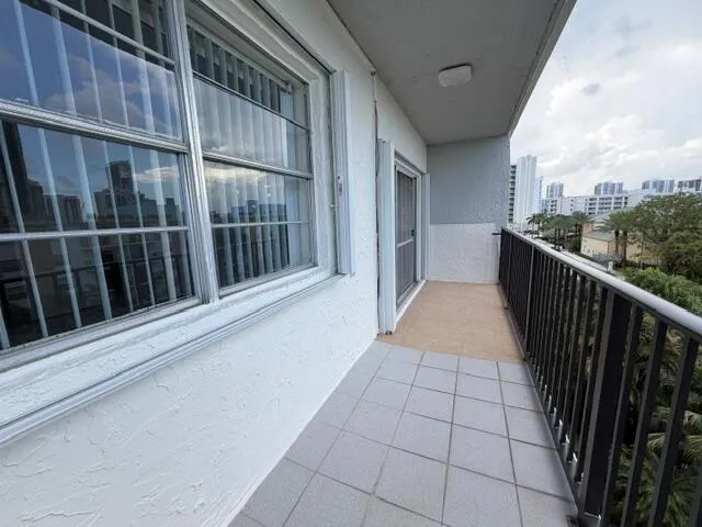 250 NE 181st Drive #406 Sunny Isles Beach, FL 33160