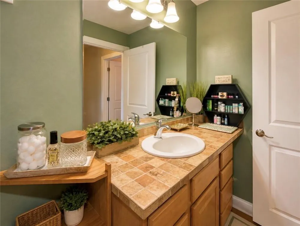 7267 61ST STREET Vero Beach, FL 32967