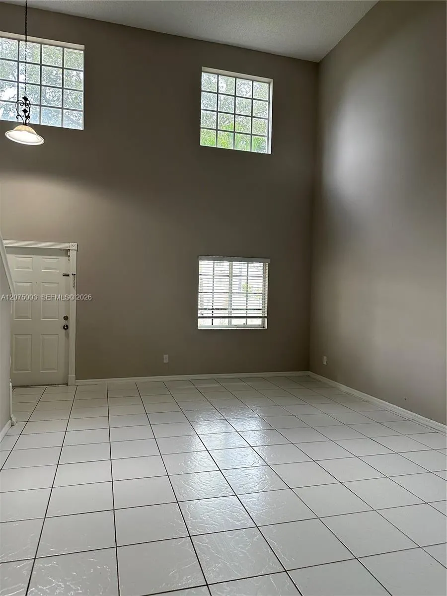 2403 SW 106th Ave Miramar, FL 33025