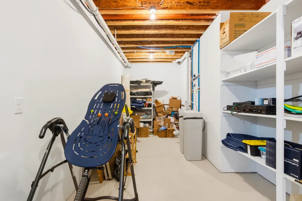 2536 W Crown Drive Garfield Charter Township, MI 49685