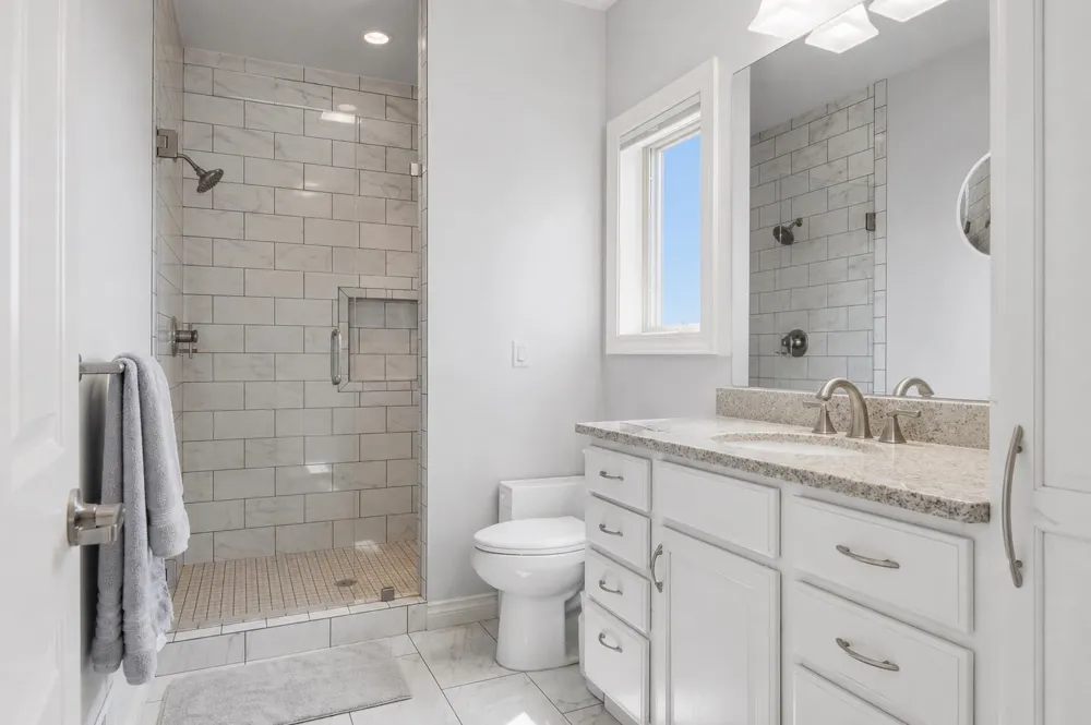 2536 W Crown Drive Garfield Charter Township, MI 49685