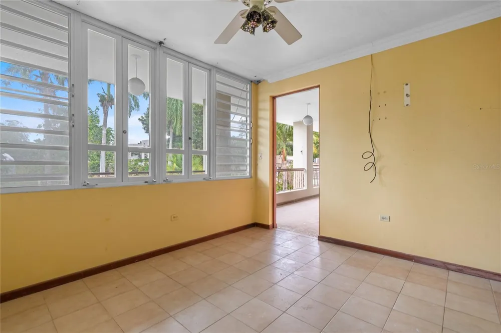 Urbanizacion San Francisc CALLE LILAS #1713 San Juan, PR 00927