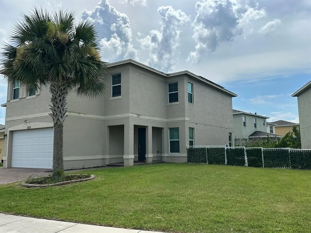 2010 NW Cataluna Circle Port St. Lucie, FL 34986