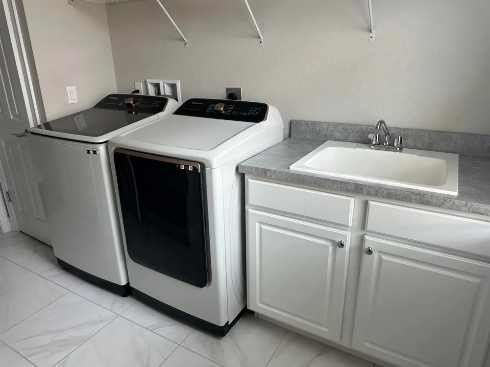 2010 NW Cataluna Circle Port St. Lucie, FL 34986