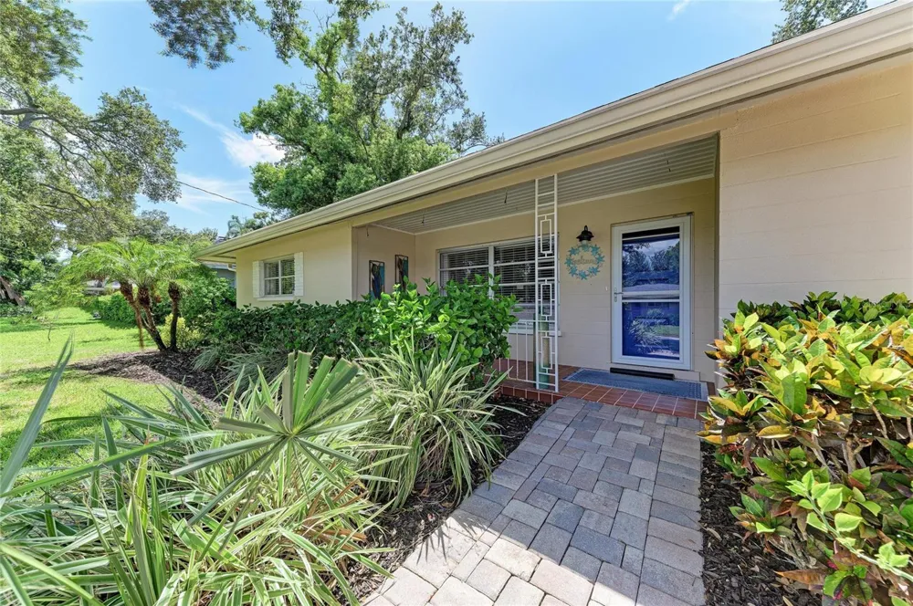 1214 21ST STREET W Bradenton, FL 34205