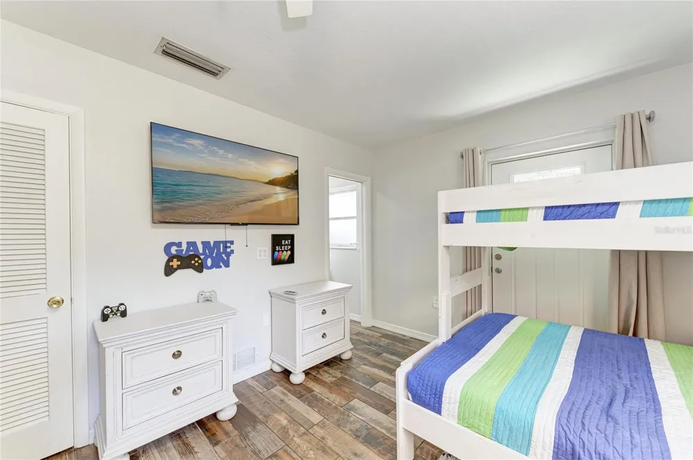 1214 21ST STREET W Bradenton, FL 34205
