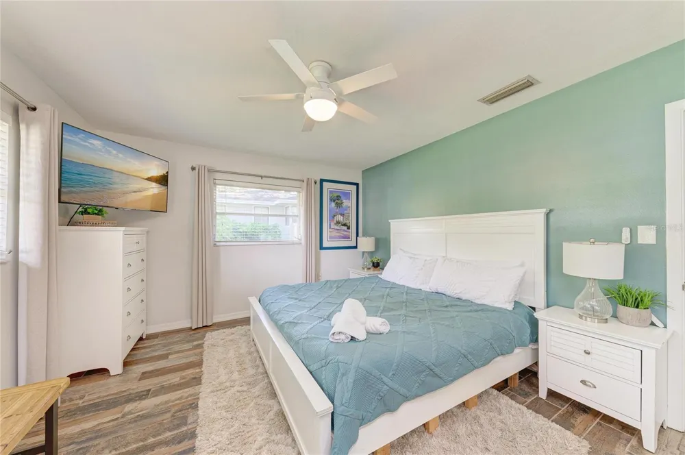 1214 21ST STREET W Bradenton, FL 34205