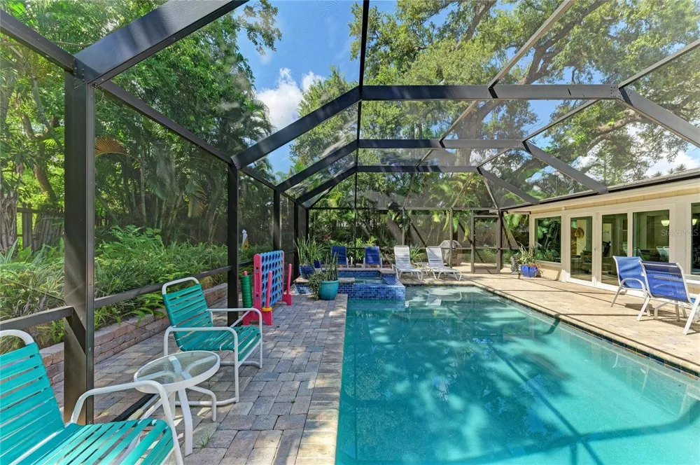 1214 21ST STREET W Bradenton, FL 34205