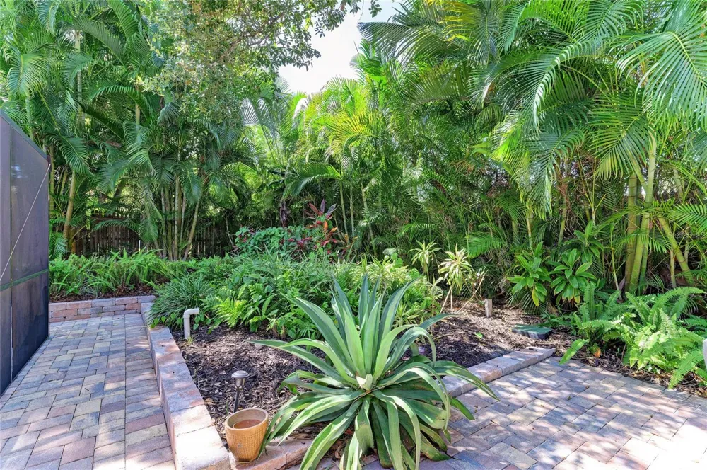 1214 21ST STREET W Bradenton, FL 34205