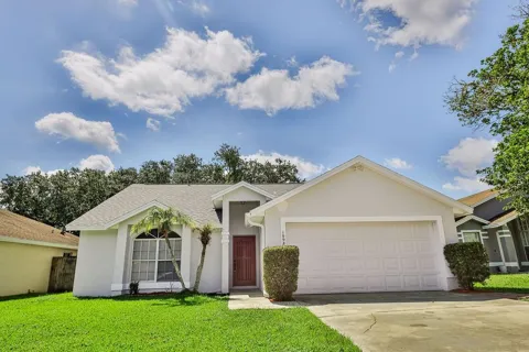 1098 SUGARBERRY TRAIL
