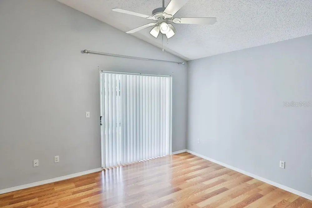 1098 SUGARBERRY TRAIL Oviedo, FL 32765