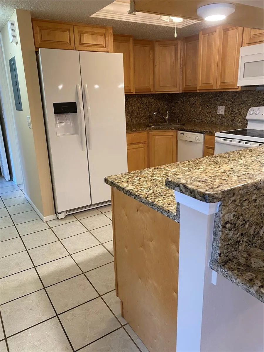 Address Not Shown Port Charlotte, FL 33952