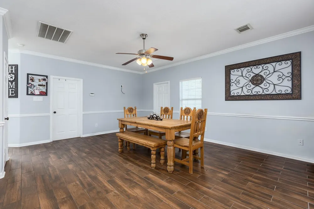 18339 Steele Point Drive Crosby, TX 77532