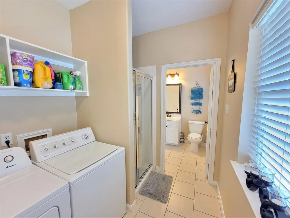 18339 Steele Point Drive Crosby, TX 77532