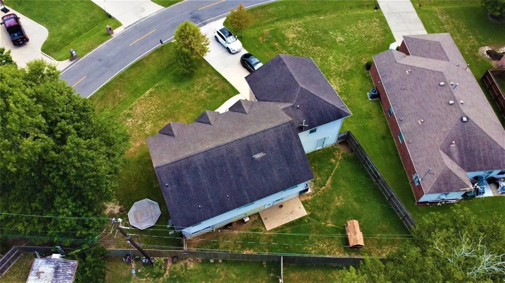 18339 Steele Point Drive Crosby, TX 77532