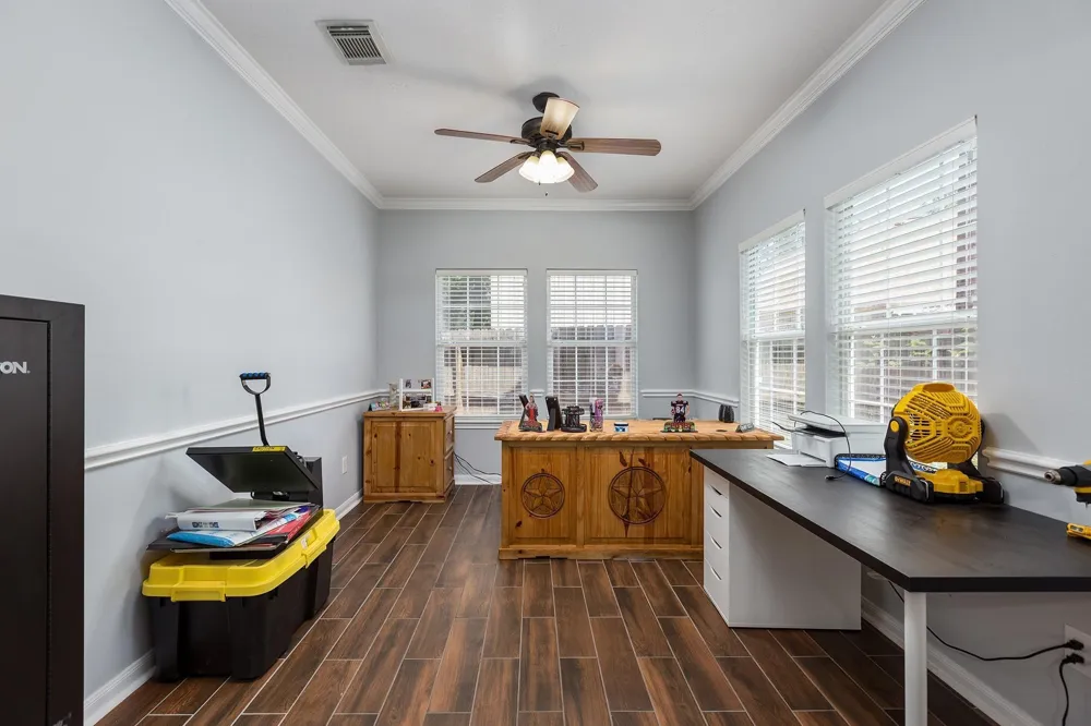 18339 Steele Point Drive Crosby, TX 77532