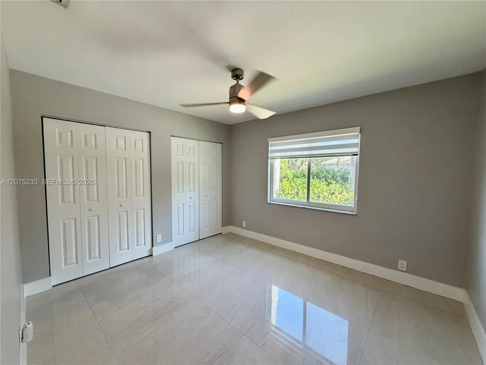 5600 SW 199th Ave Pembroke Pines, FL 33332
