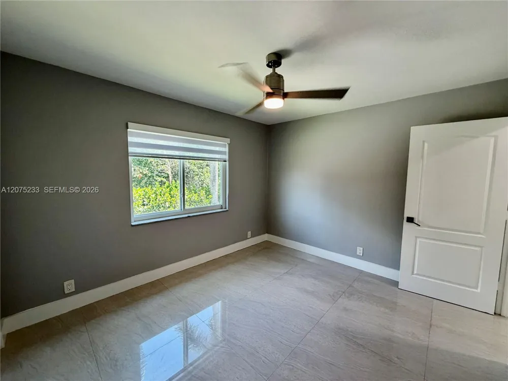 5600 SW 199th Ave Pembroke Pines, FL 33332